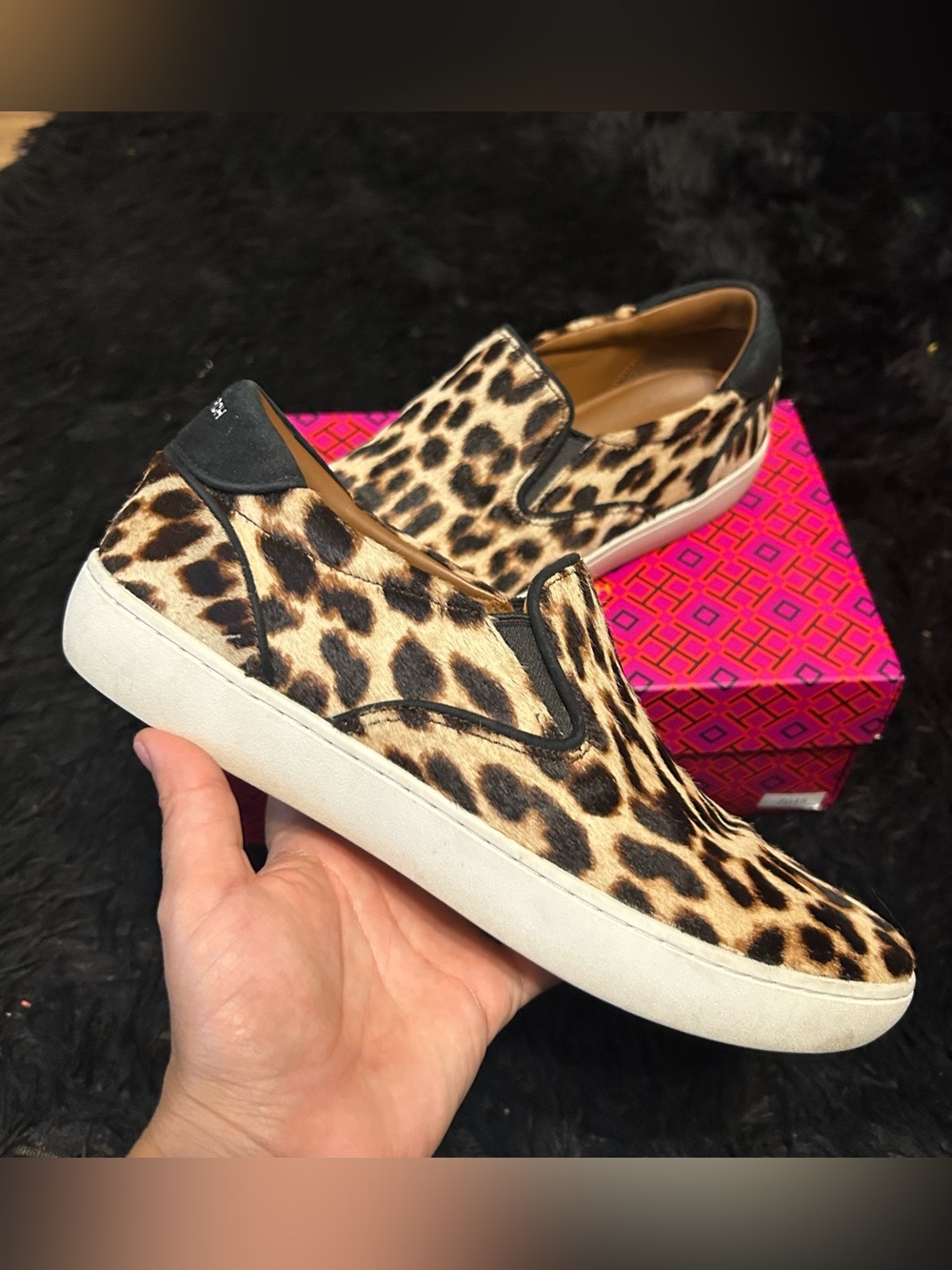TORY BURCH TB animal print fur leather slip on shoes women’s 8 Preowned
